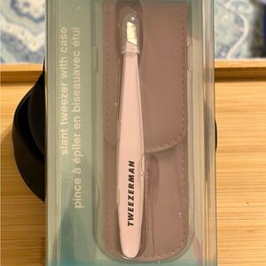 Tweezerman Slant Tweezers with case FULL-SIZE ~New in Package/Pink award winner